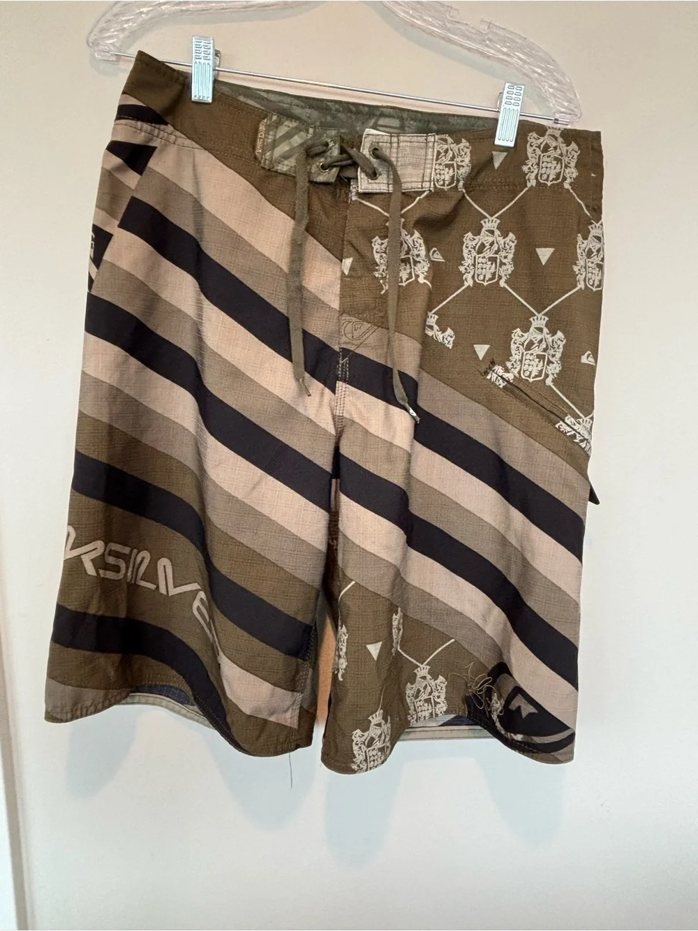 Quiksilver Olive, Beige & Black Striped Board Shorts 🇬🇧